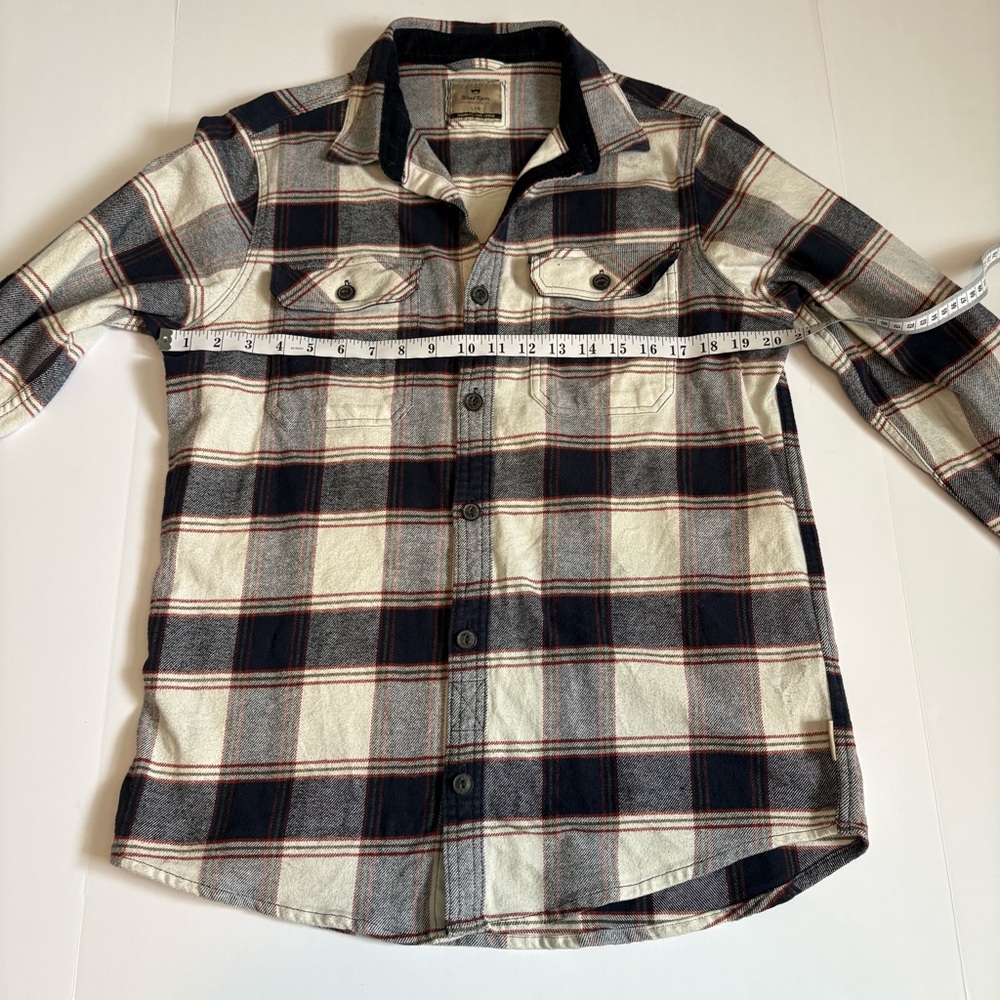Men's Wind River, Plaid Button up Shirt in Navy, White & Red, Sz Large. - Picture 5 of 8